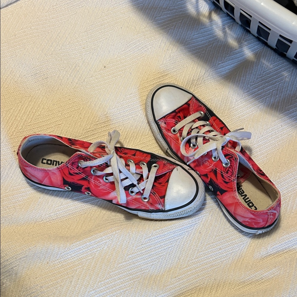 Converse Women's Floral Pink Sneakers